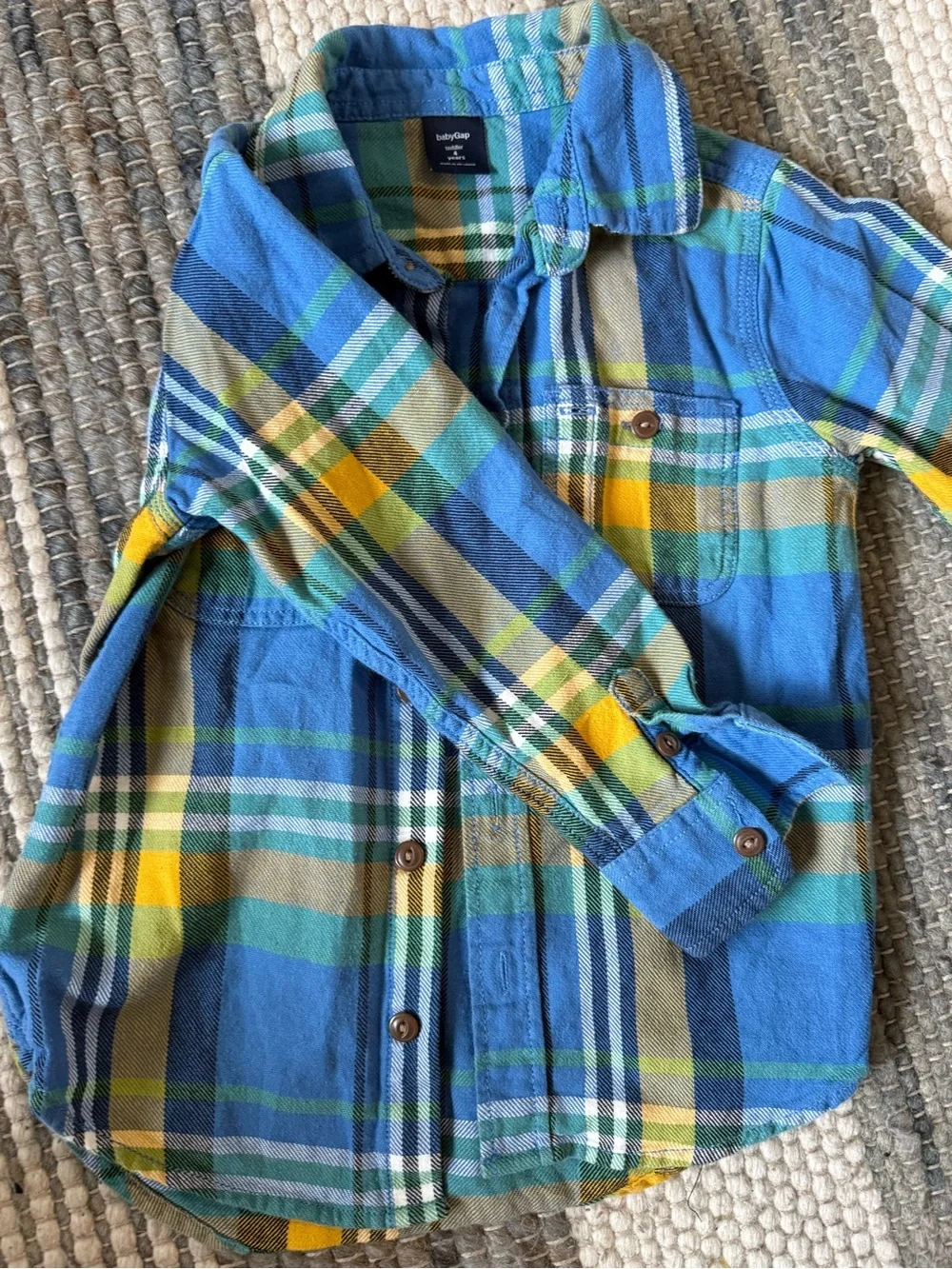 GAP classic button